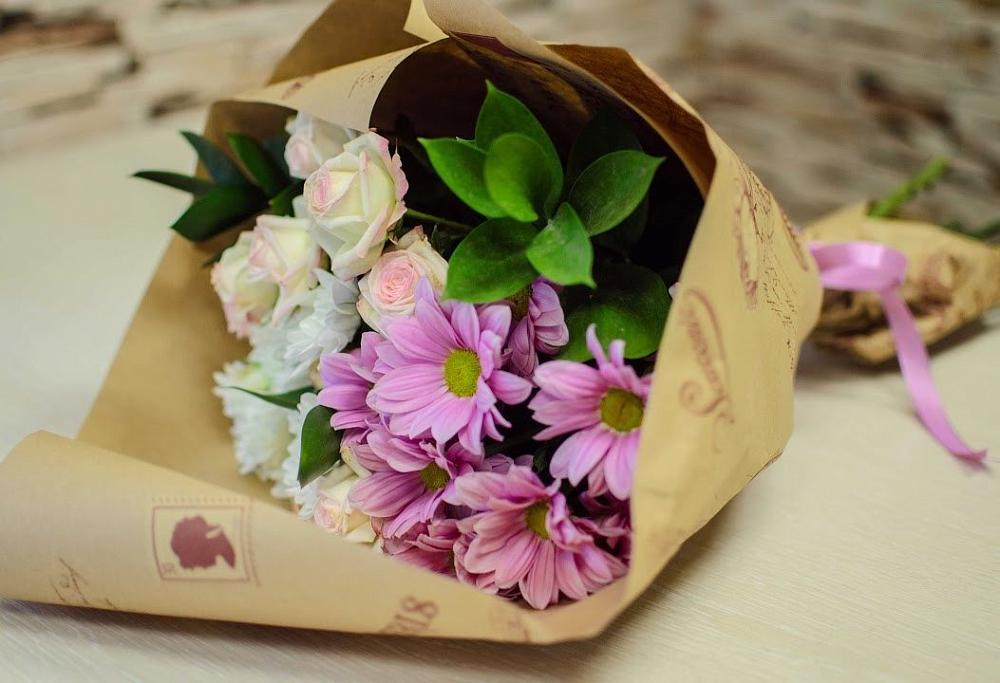 Букет цветов из: Розы и Хризантемы в Новосиле