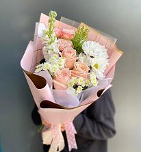 Букет цветов из:  Хризантемы и Розы в Новосиле