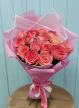 Букет 15 Розовых роз Равель в Новосиле