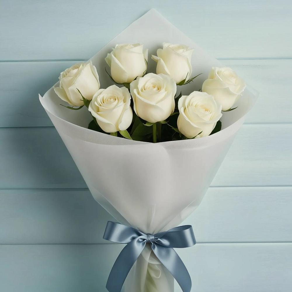 Букет 7 Белых роз Эдлесс Лав в Новосиле