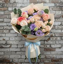 Букет цветов из:  Розы, Лизиантусы и Гвоздики в Новосиле